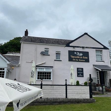 Ynyscedwyn Arms Hotel Ystradgynlais Eksteriør billede